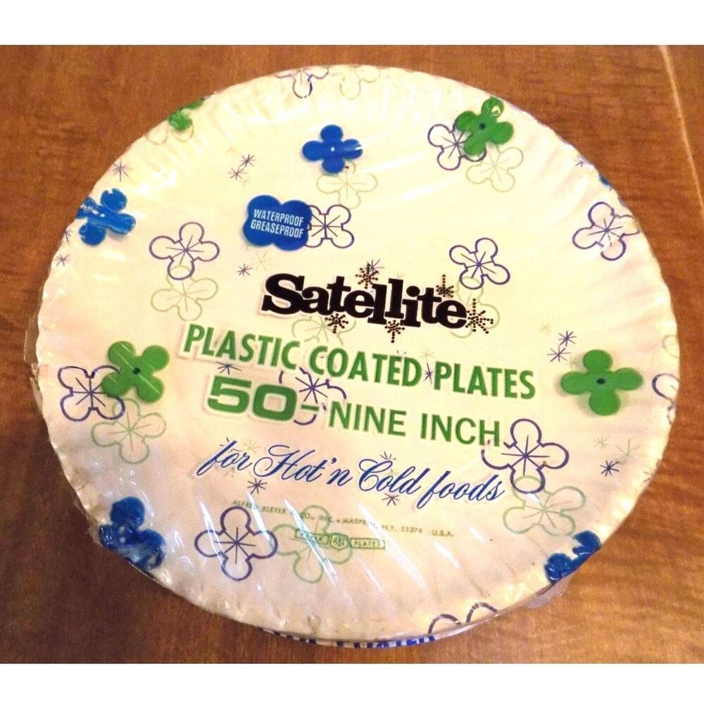 PARTIALLY SEALED 50-ct. Pack of Vintage Satellite Paper Plates DEADSTOCK 1970s